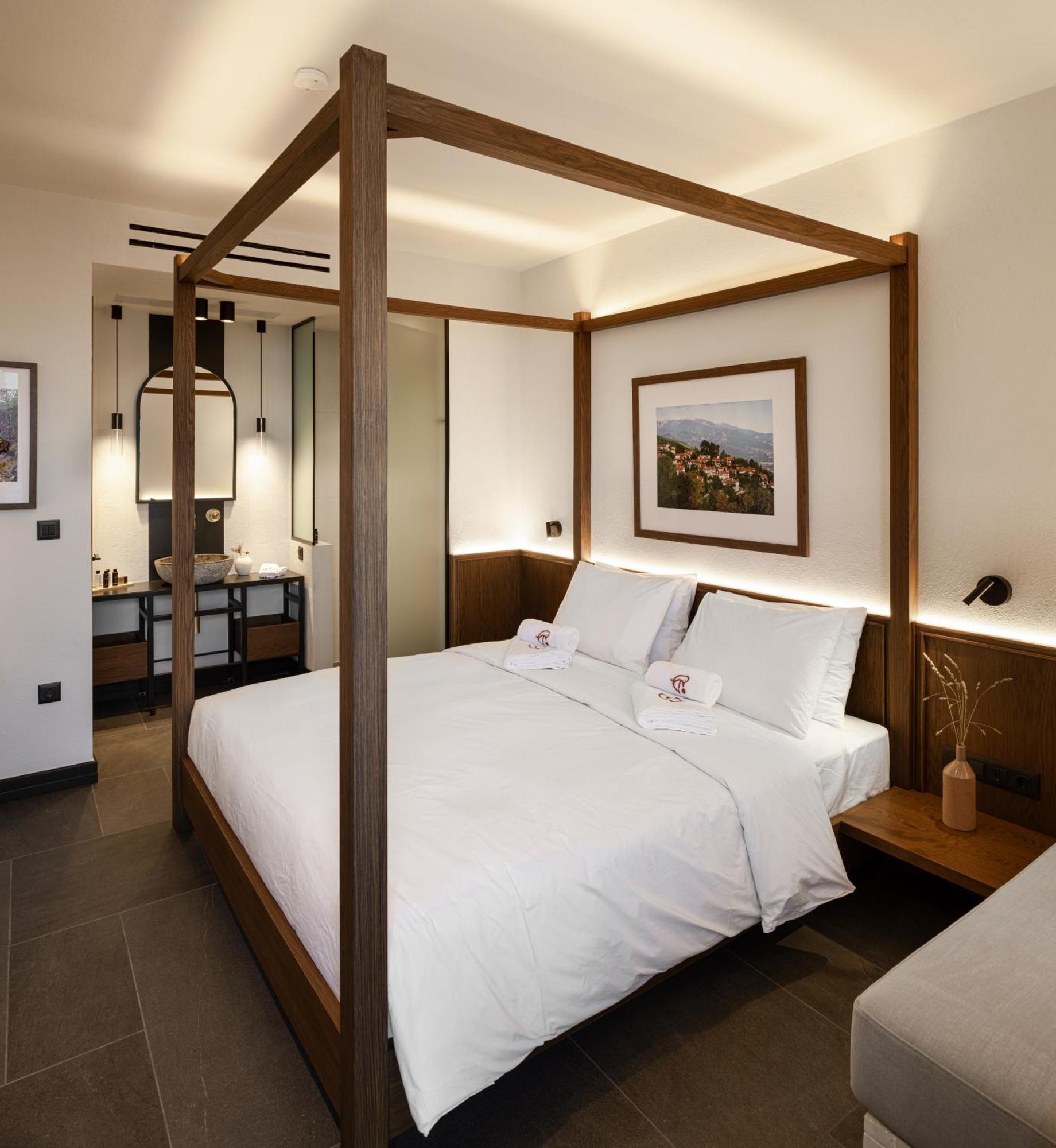 Unedo All Seasons Boutique Hotel Palaios Panteleimonas Exterior photo