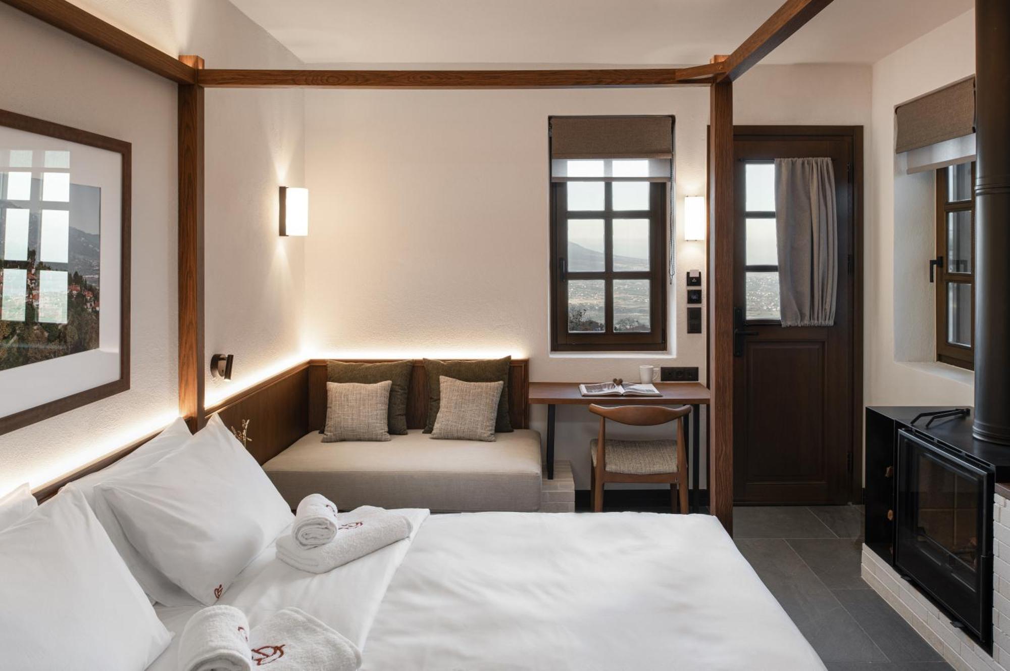 Unedo All Seasons Boutique Hotel Palaios Panteleimonas Exterior photo