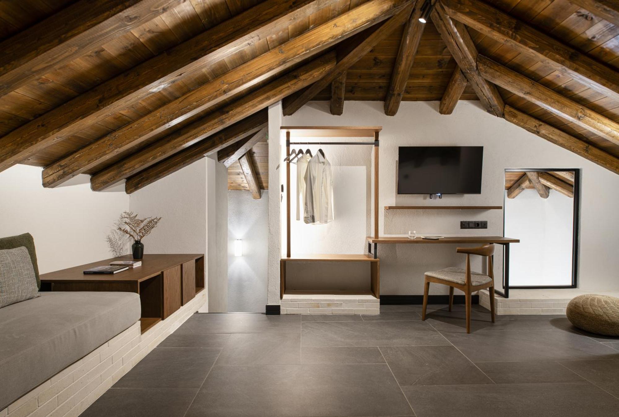 Unedo All Seasons Boutique Hotel Palaios Panteleimonas Exterior photo